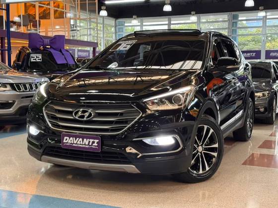 HYUNDAI SANTA FÉ 3.3 MPFI 4X4 7 LUGARES V6 270CV GASOLINA 4P AUTOMÁTICO HYUNDAI SANTA FÉ 3.3 MPFI 4X4 7 LUGARES V6 270CV GASOLINA 4P AUTOMÁTICO